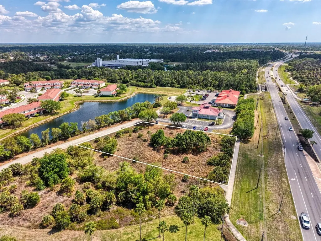 2487 Sycamore Street North Port FL 34289