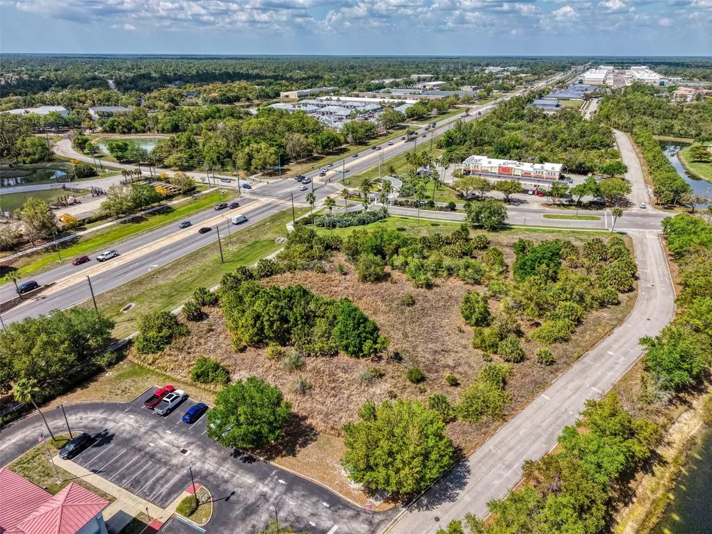 2487 Sycamore Street North Port FL 34289