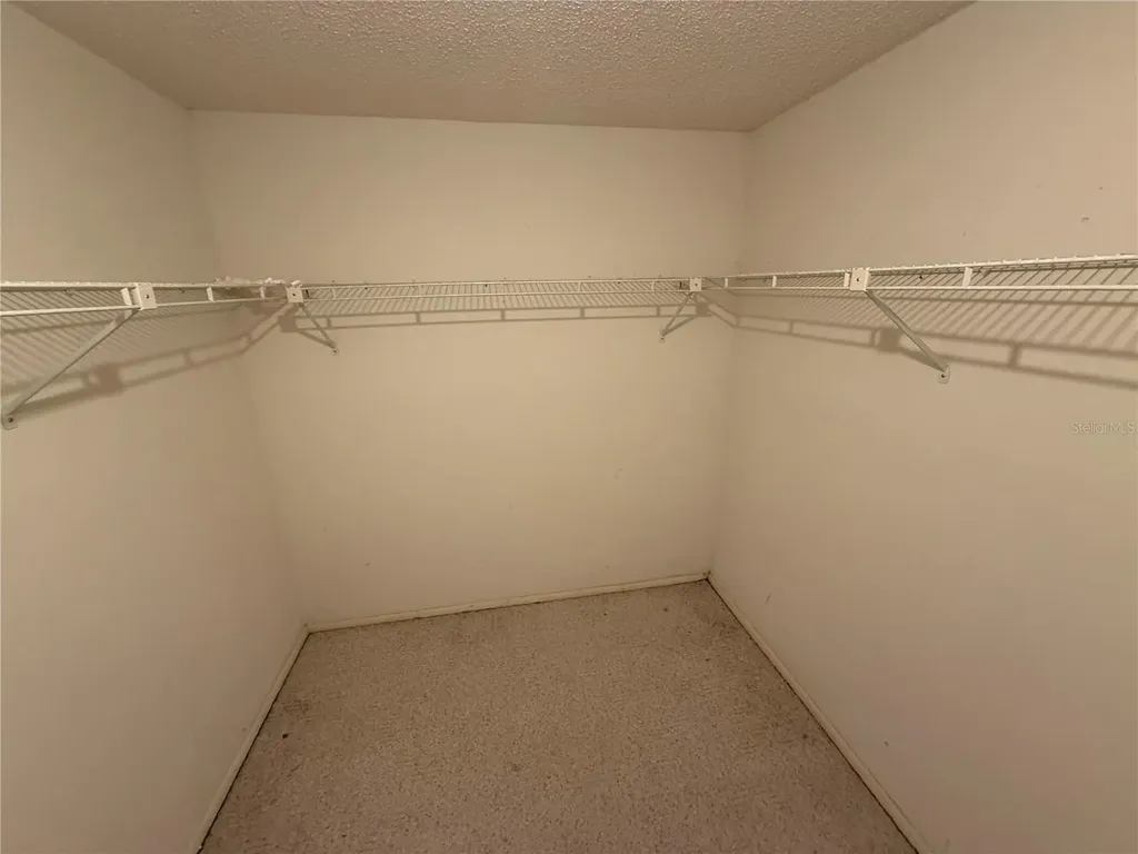 6608 36th Avenue Drive W Bradenton FL 34209