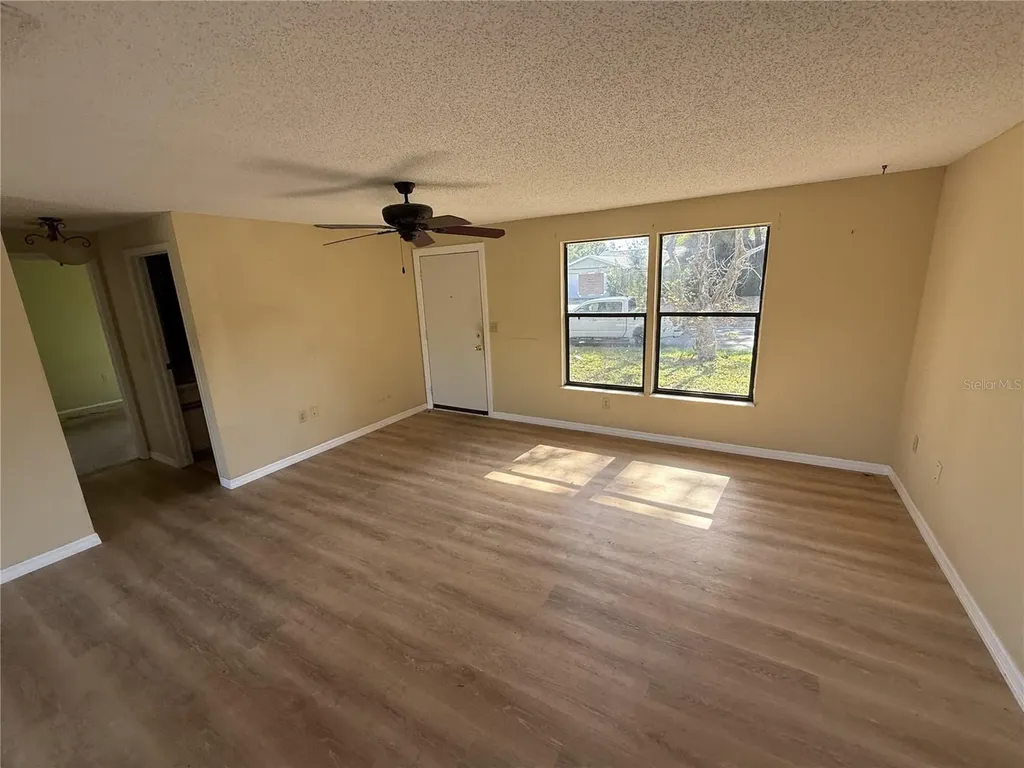 6608 36th Avenue Drive W Bradenton FL 34209