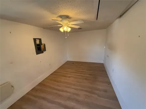 6608 36th Avenue Drive W Bradenton FL 34209