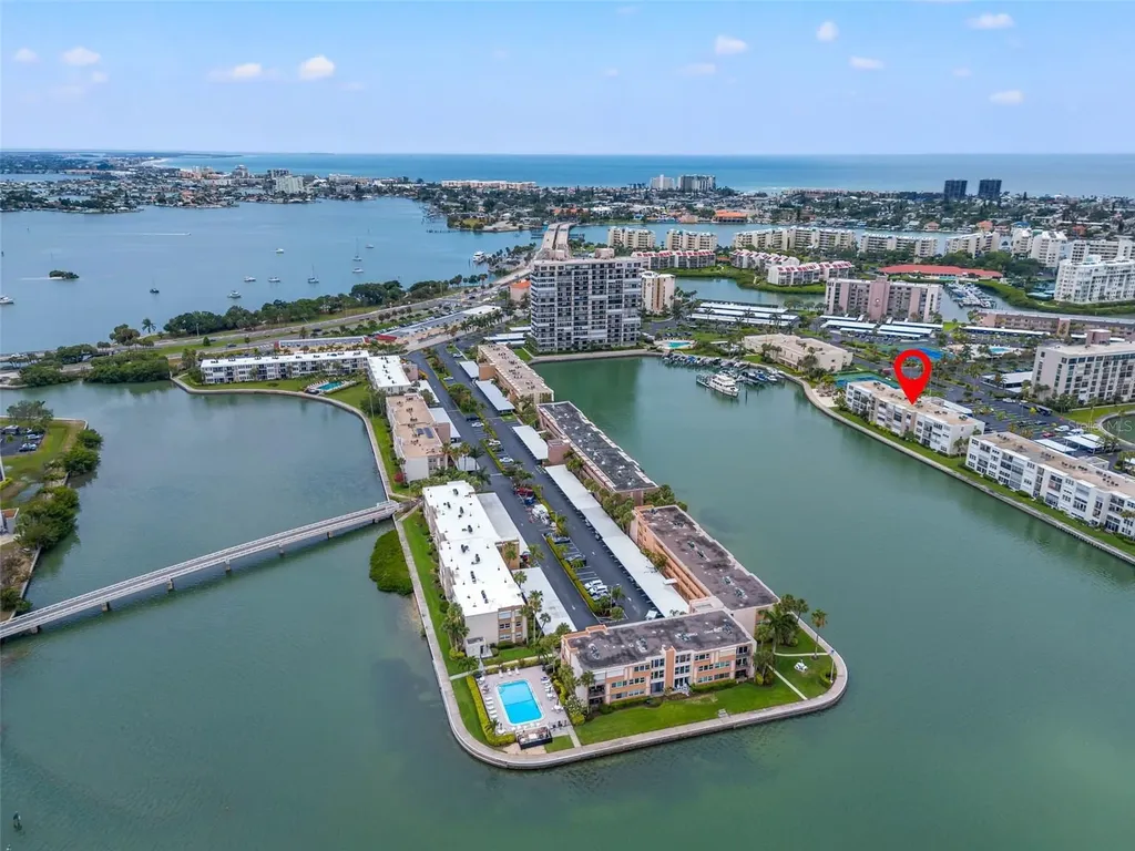 7625 Sun Island Drive S South Pasadena FL 33707