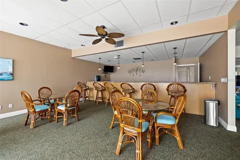 7625 Sun Island Drive S South Pasadena FL 33707
