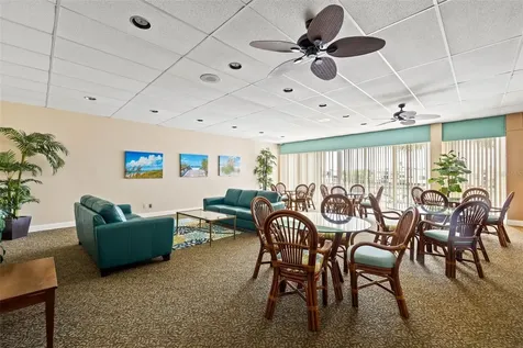 7625 Sun Island Drive S South Pasadena FL 33707