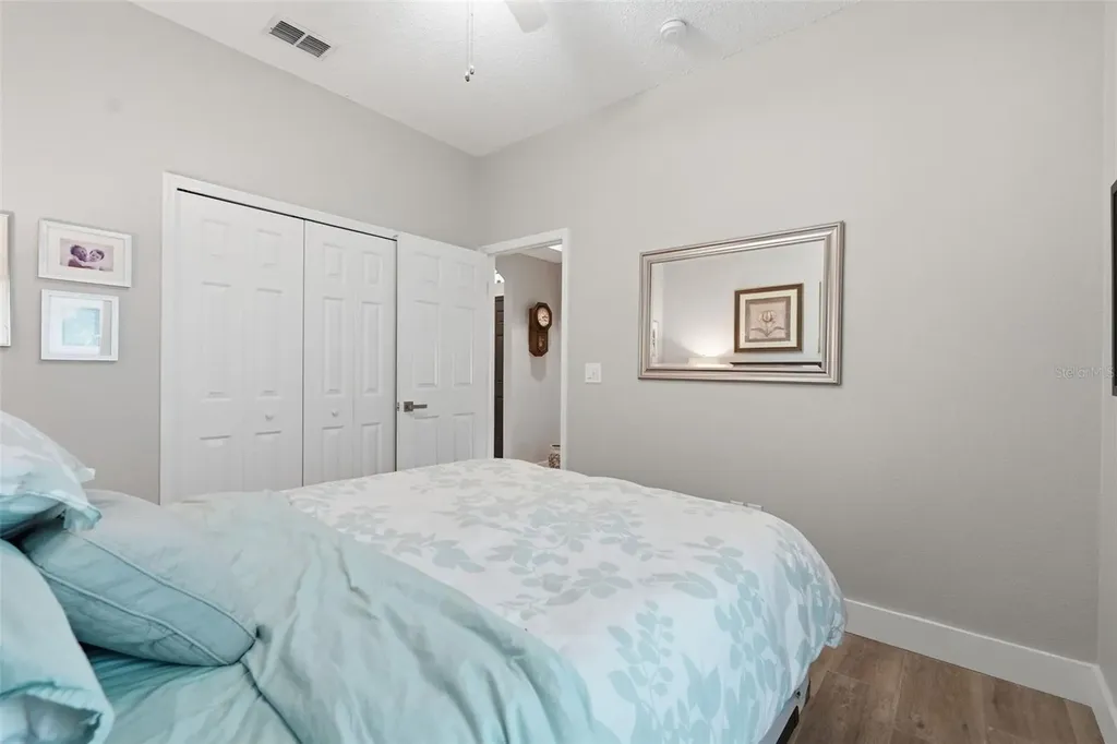 2706 Sierra Vista Way Holiday FL 34691
