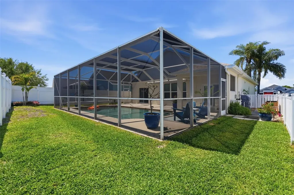 2706 Sierra Vista Way Holiday FL 34691