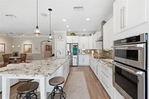 2706 Sierra Vista Way Holiday FL 34691