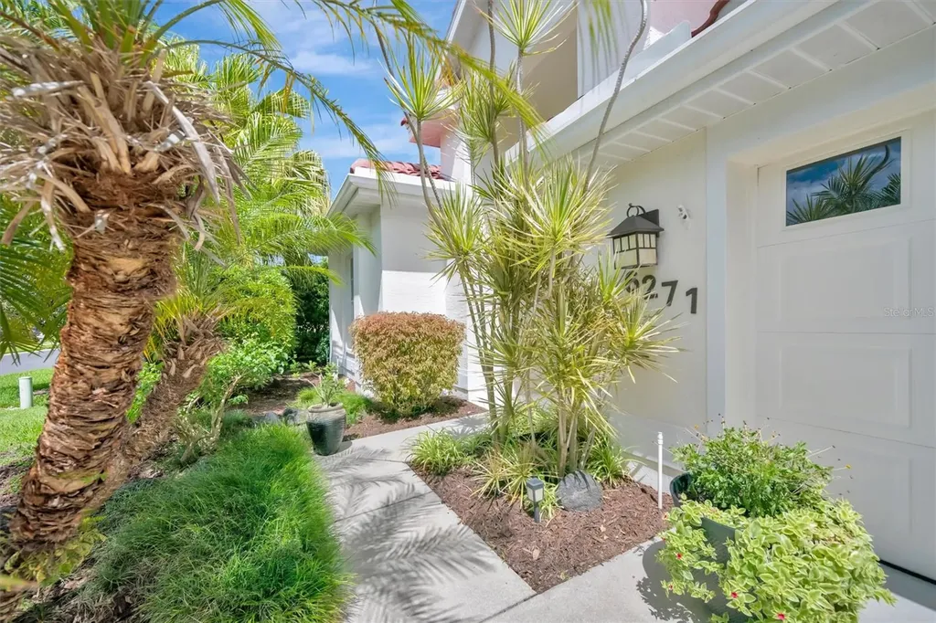 6271 Sturbridge Court Sarasota FL 34238