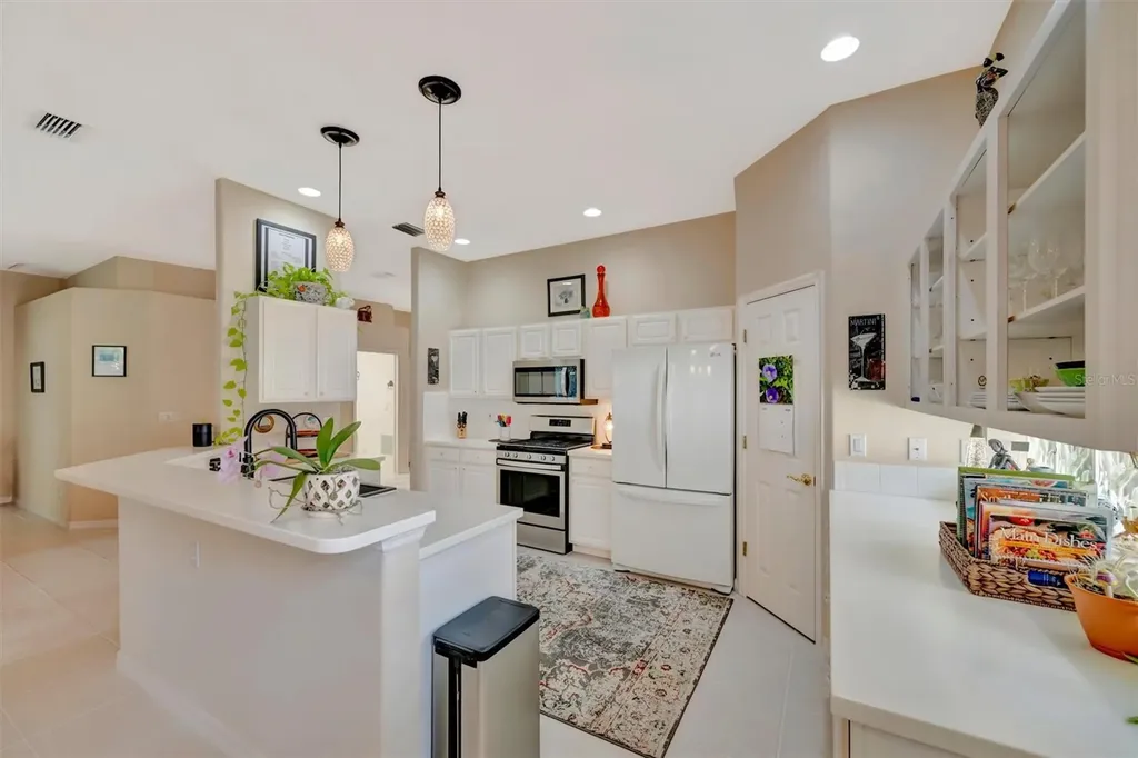 6271 Sturbridge Court Sarasota FL 34238