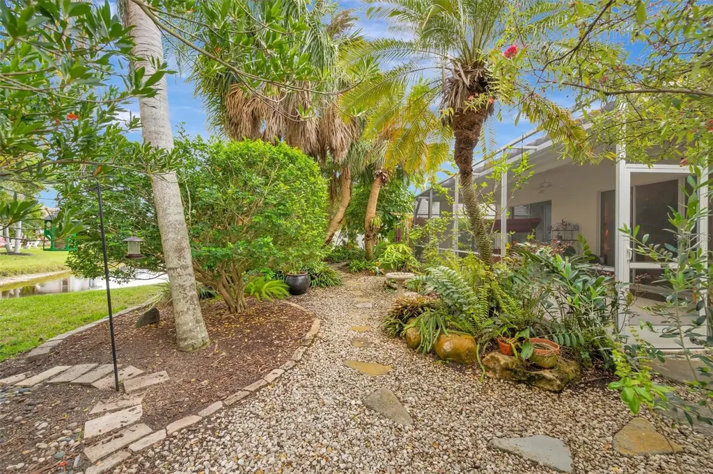 6271 Sturbridge Court Sarasota FL 34238