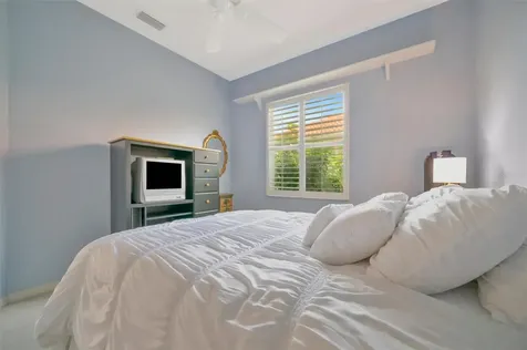 6271 Sturbridge Court Sarasota FL 34238