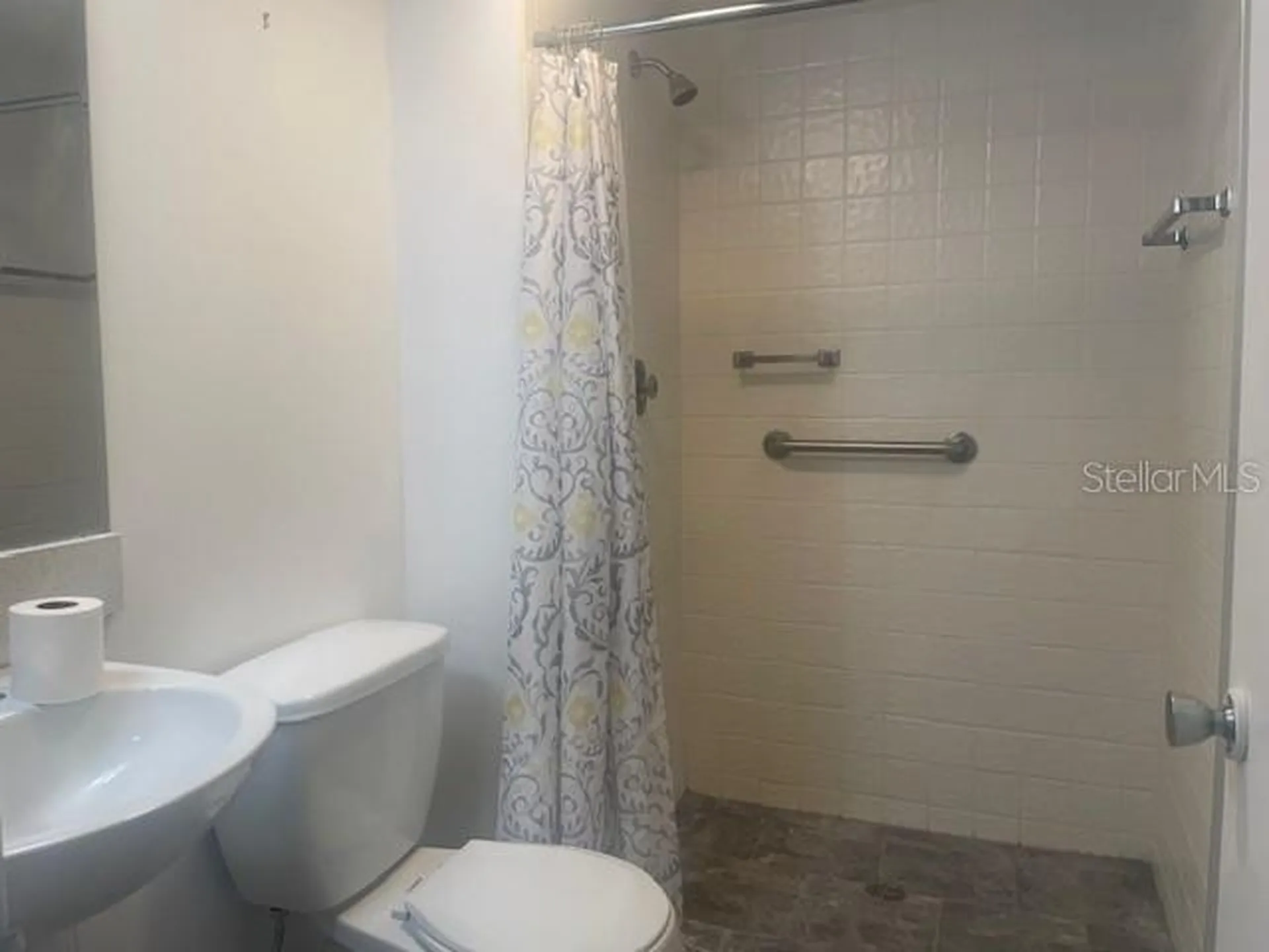 1540 Glen Oaks Drive E Sarasota FL 34232