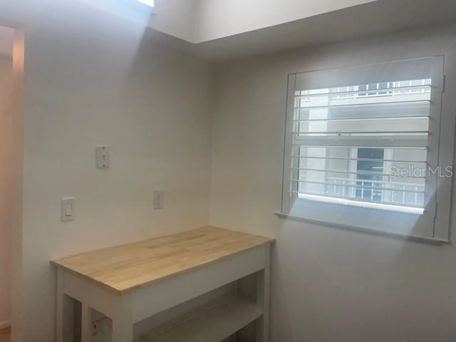 1540 Glen Oaks Drive E Sarasota FL 34232