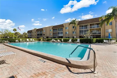 1540 Glen Oaks Drive E Sarasota FL 34232