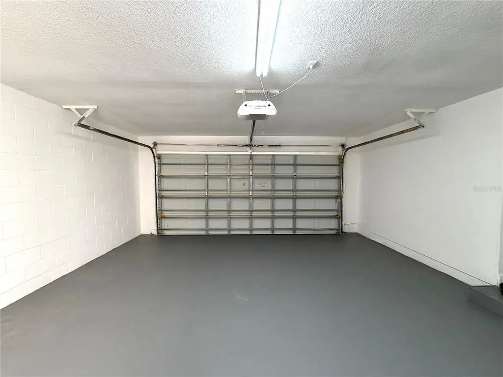 4046 Golfside Drive Orlando FL 32808