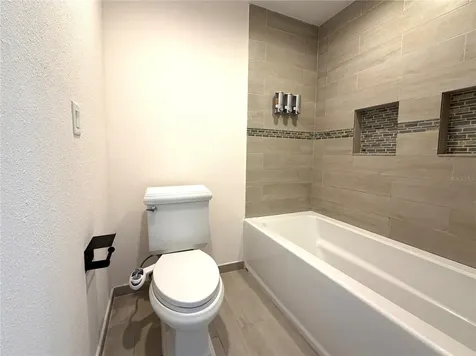 4046 Golfside Drive Orlando FL 32808