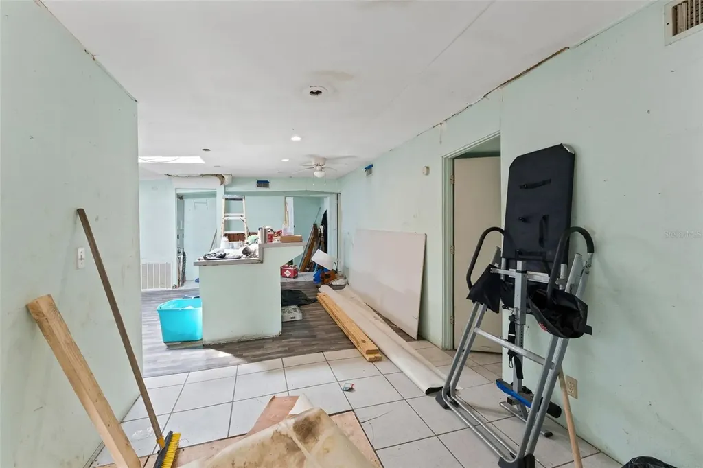 5201 66th Way N St Petersburg FL 33709