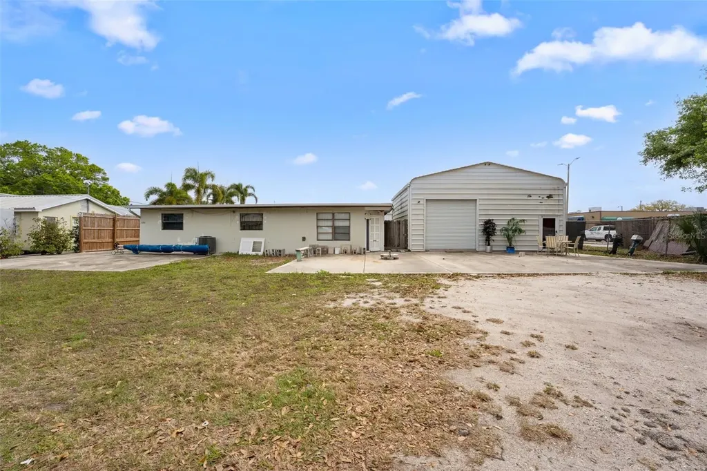 5201 66th Way N St Petersburg FL 33709