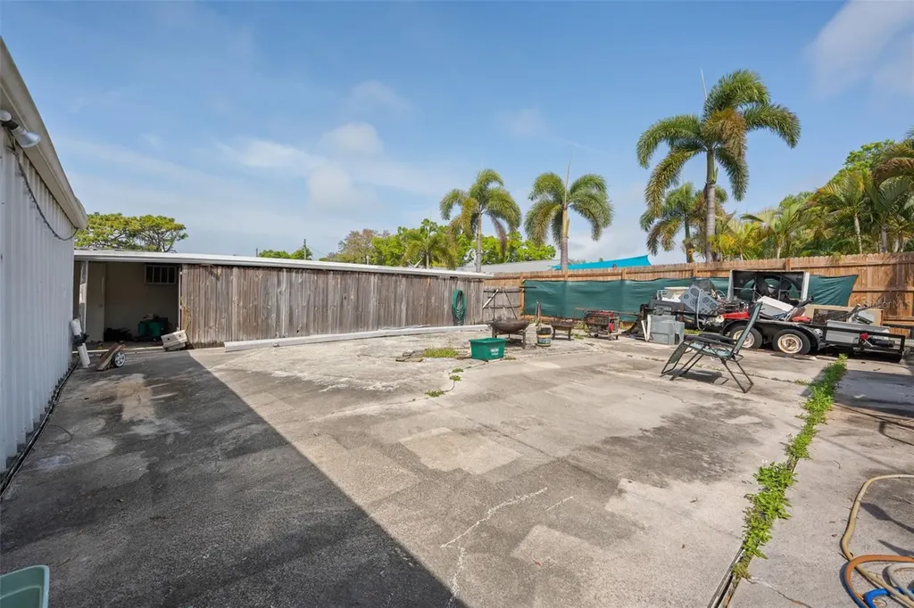 5201 66th Way N St Petersburg FL 33709