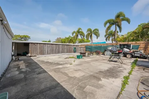 5201 66th Way N St Petersburg FL 33709