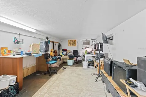 5201 66th Way N St Petersburg FL 33709