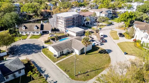 4906 W San Rafael Street Tampa FL 33629
