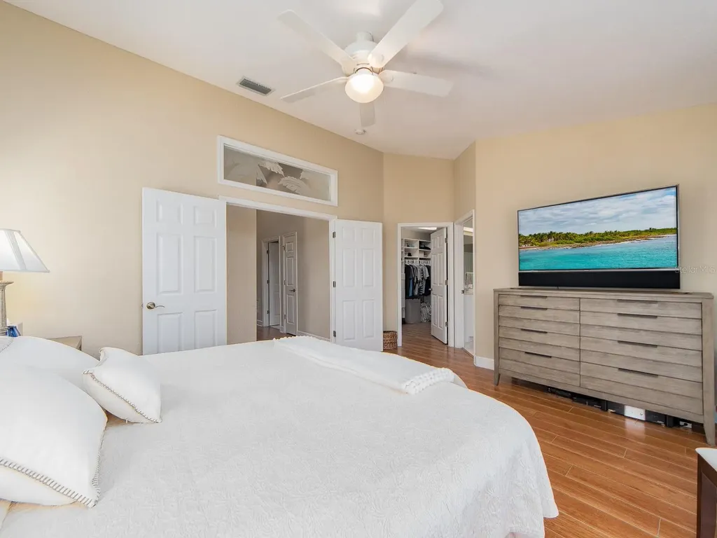 139 Yacht Club Circle North Redington Beach FL 33708