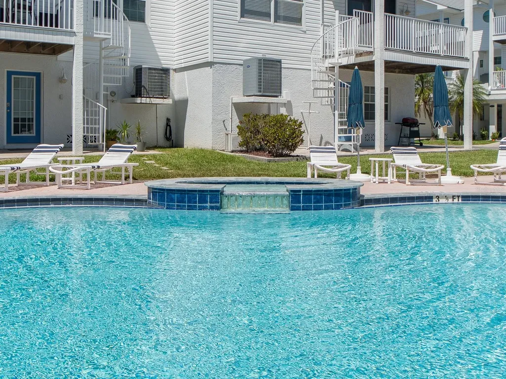 139 Yacht Club Circle North Redington Beach FL 33708