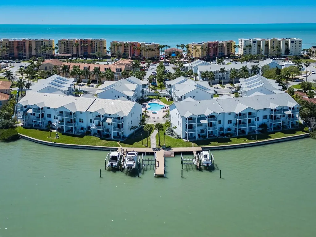 139 Yacht Club Circle North Redington Beach FL 33708