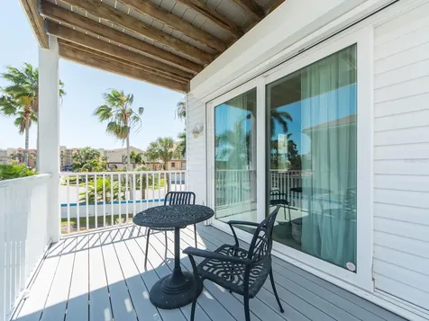 139 Yacht Club Circle North Redington Beach FL 33708