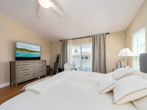 139 Yacht Club Circle North Redington Beach FL 33708
