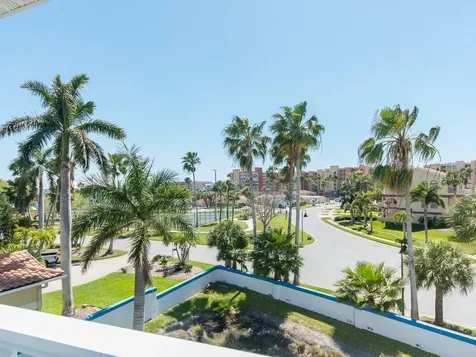 139 Yacht Club Circle North Redington Beach FL 33708
