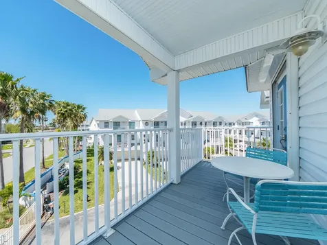 139 Yacht Club Circle North Redington Beach FL 33708