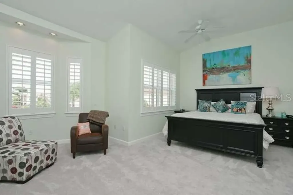 5534 46th Court W Bradenton FL 34210