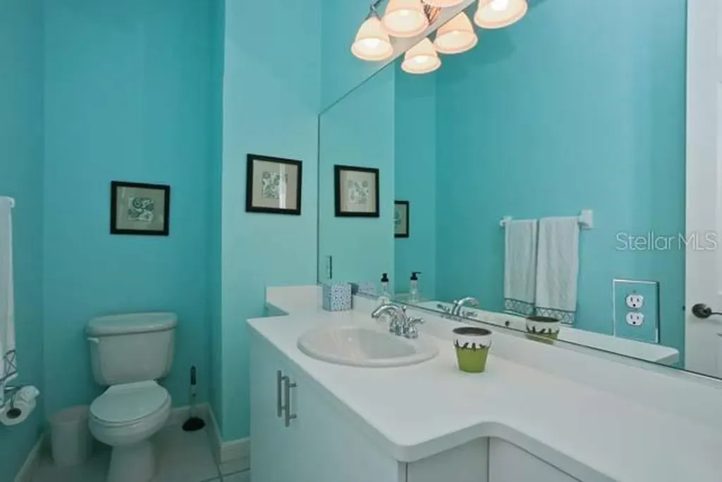 5534 46th Court W Bradenton FL 34210