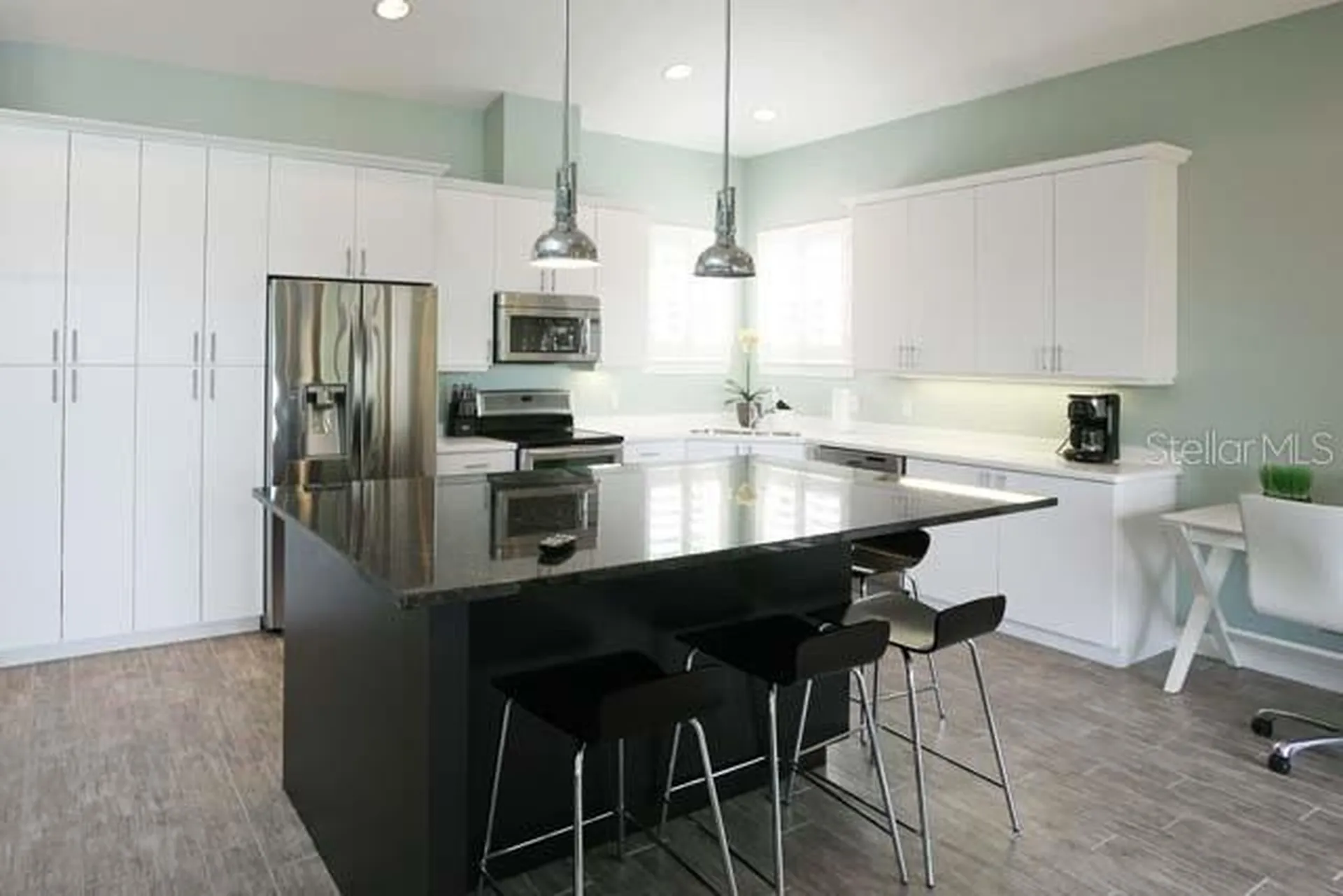 5534 46th Court W Bradenton FL 34210