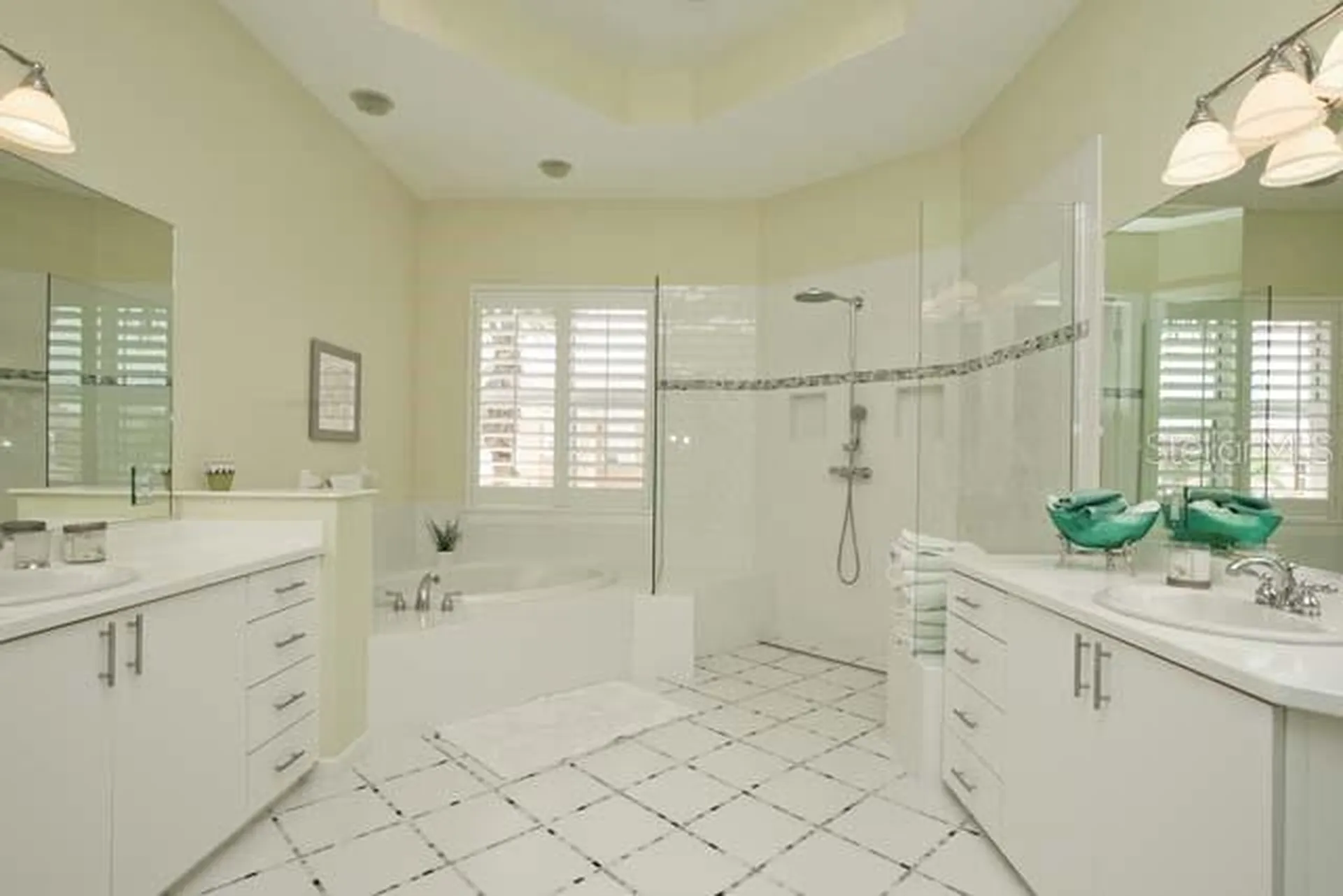 5534 46th Court W Bradenton FL 34210