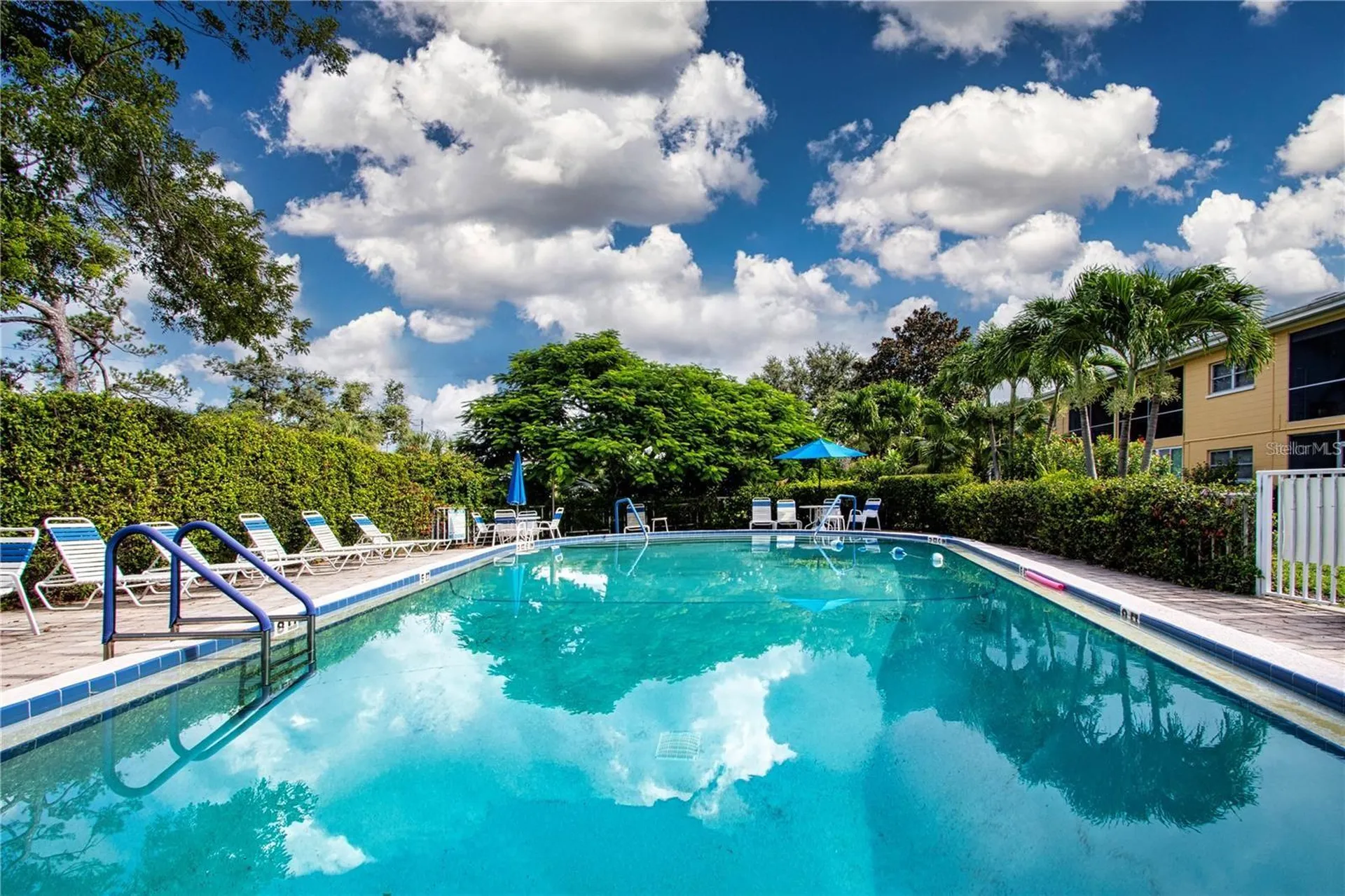 2155 Wood Street Sarasota FL 34237