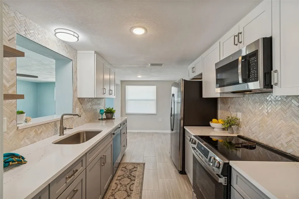 1147 Rushmore Drive Holiday FL 34690