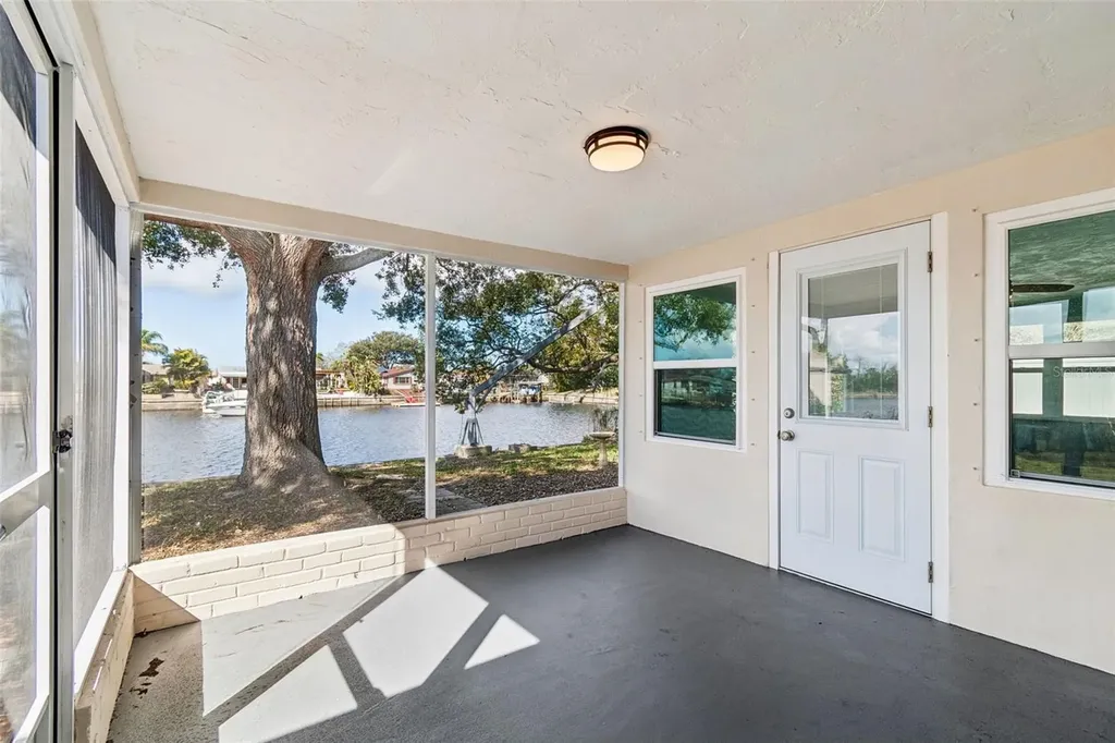 1147 Rushmore Drive Holiday FL 34690