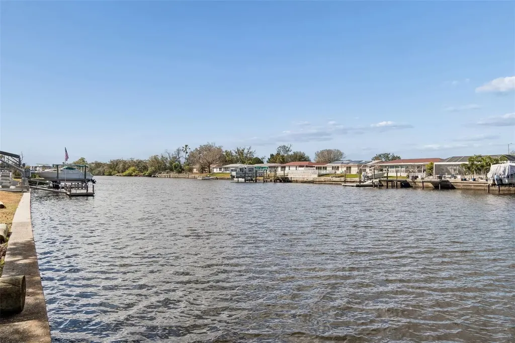 1147 Rushmore Drive Holiday FL 34690