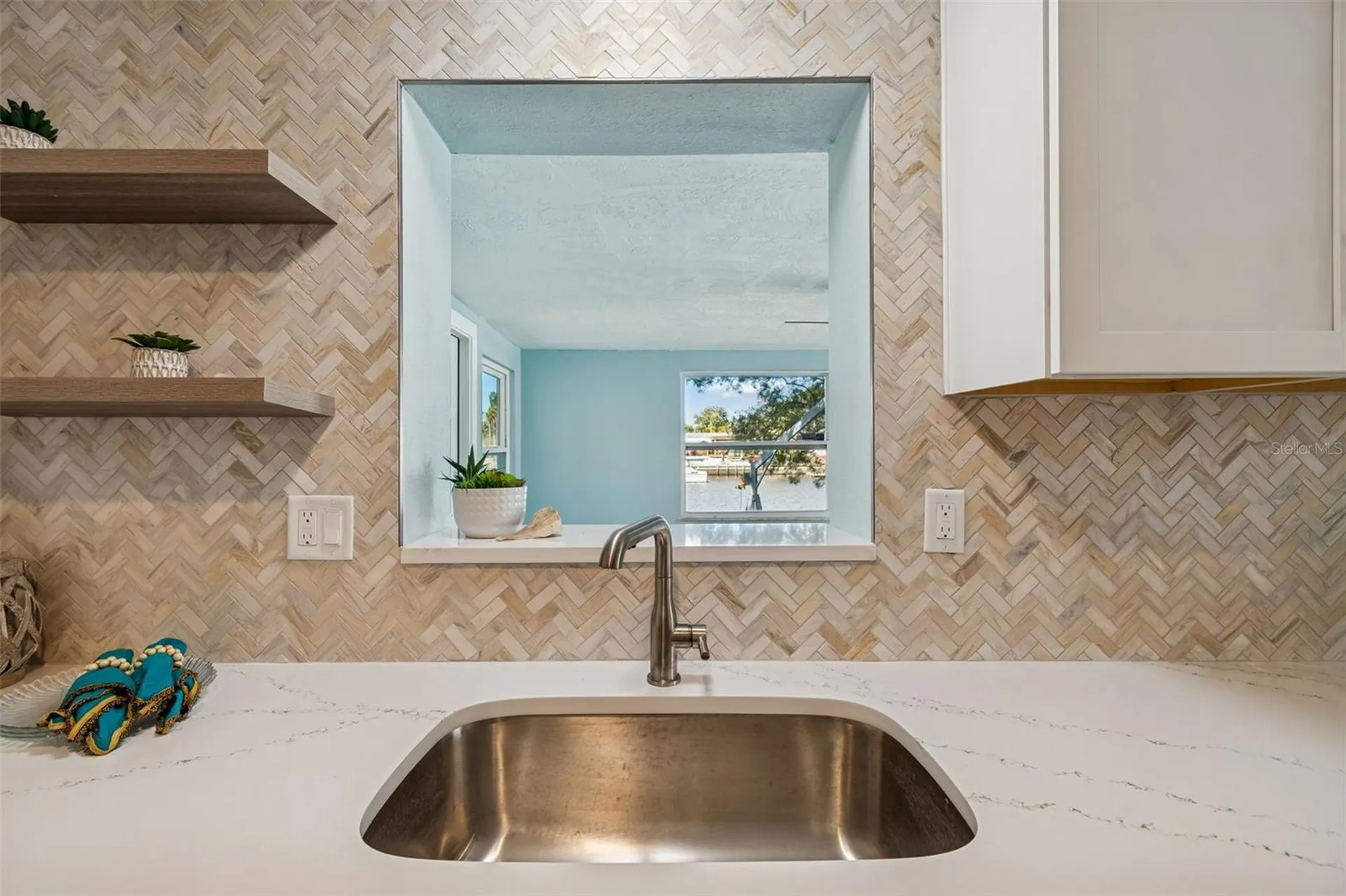 1147 Rushmore Drive Holiday FL 34690