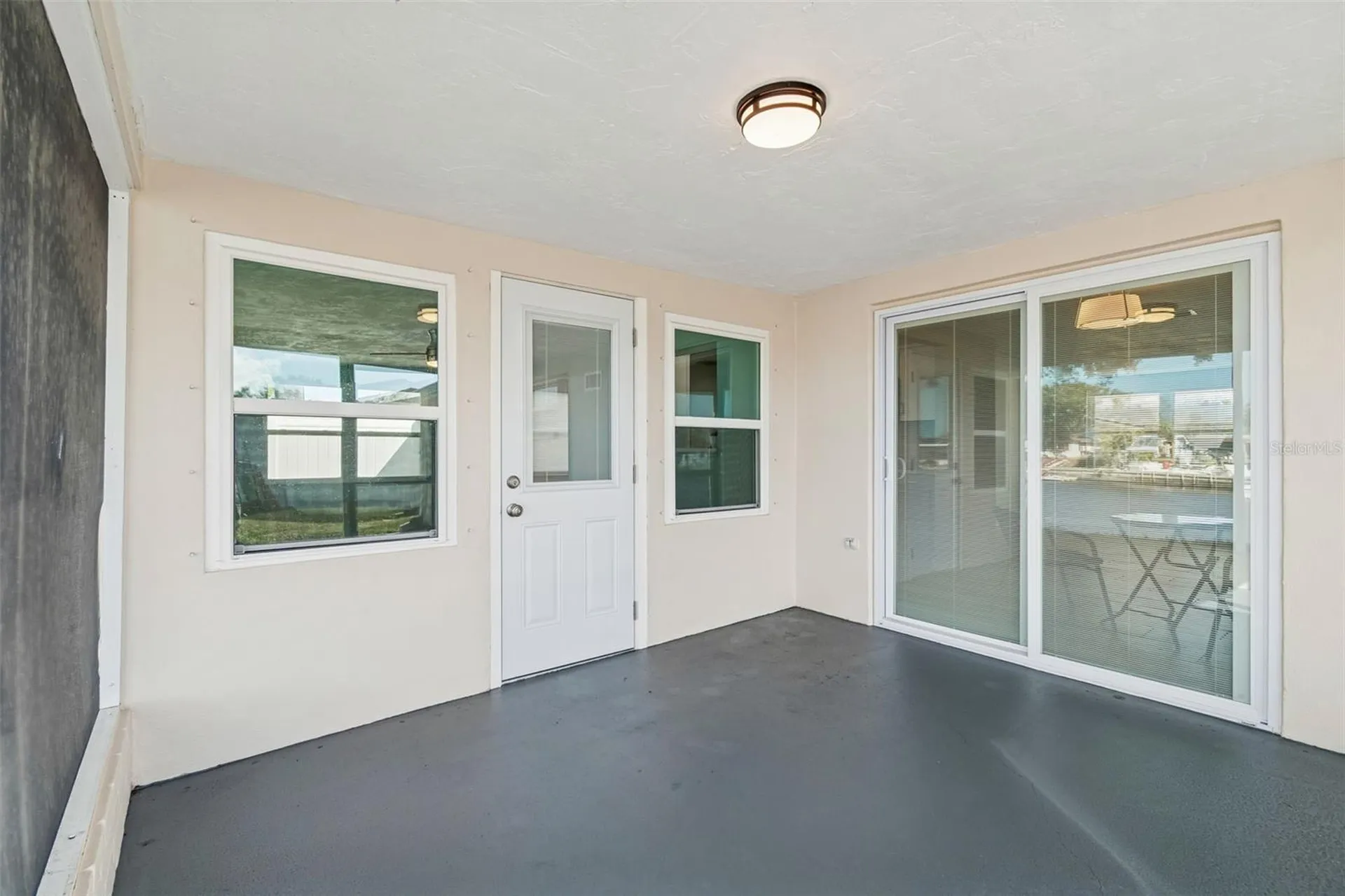 1147 Rushmore Drive Holiday FL 34690