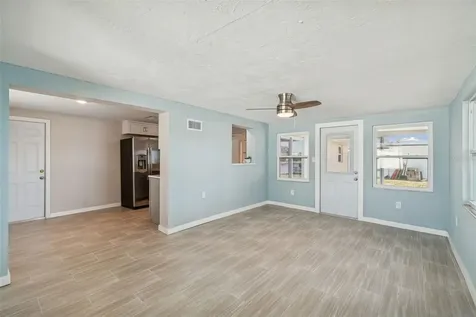 1147 Rushmore Drive Holiday FL 34690