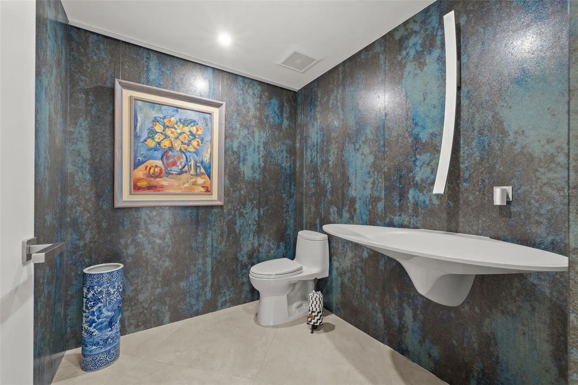 1255 N Gulfstream Avenue Sarasota FL 34236