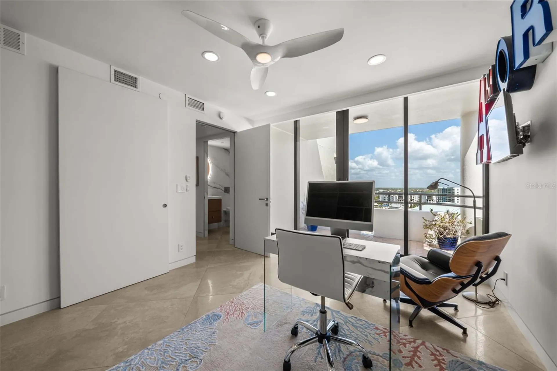 1255 N Gulfstream Avenue Sarasota FL 34236
