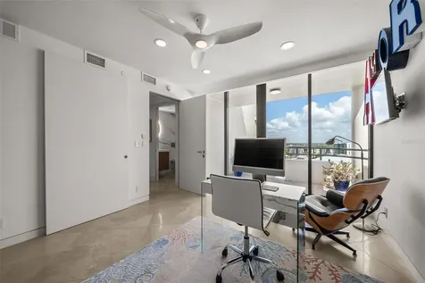 1255 N Gulfstream Avenue Sarasota FL 34236