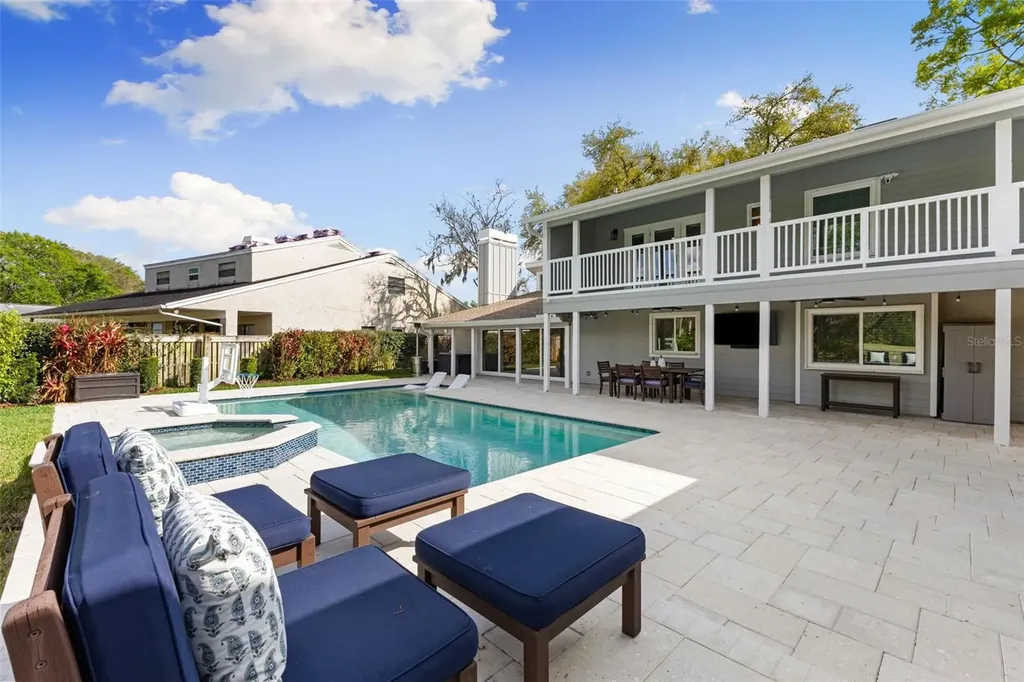 4009 Priory Circle Tampa FL 33618