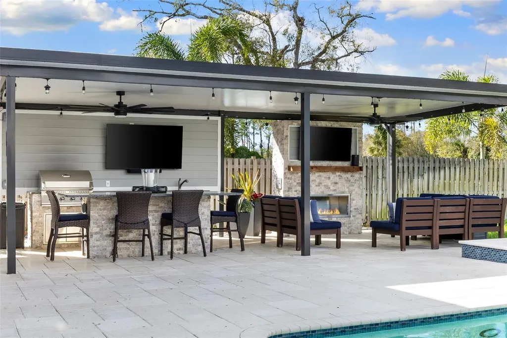 4009 Priory Circle Tampa FL 33618