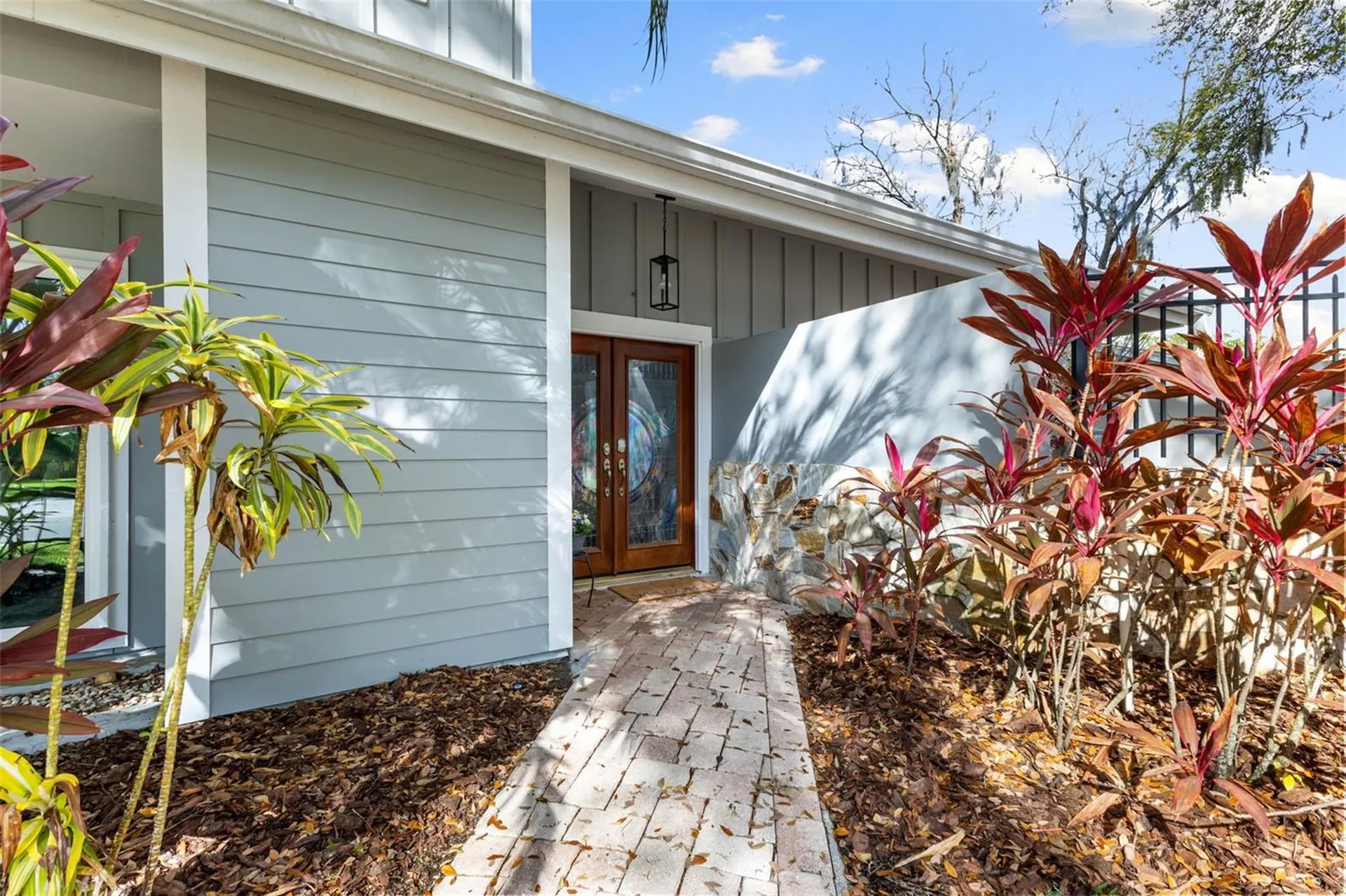 4009 Priory Circle Tampa FL 33618